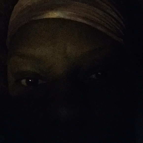 Meet your Posher, Tonya - Picture 1 of 1